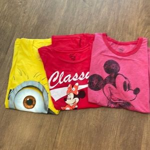 Disney & Universal Studios Three (3) T-Shirt bundle Size XL